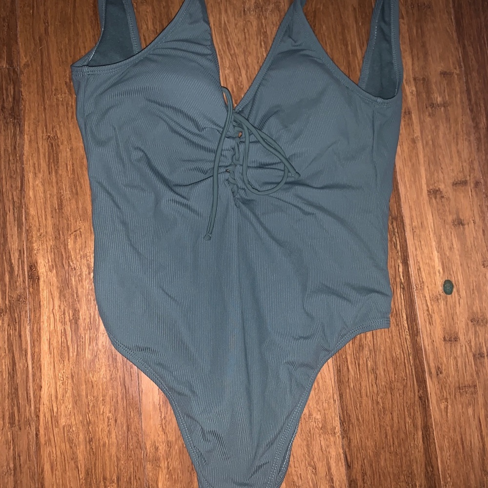 One piece swimsuit